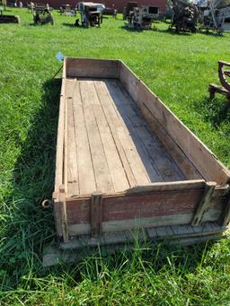 Wagon box