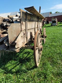 Buckboard wagon