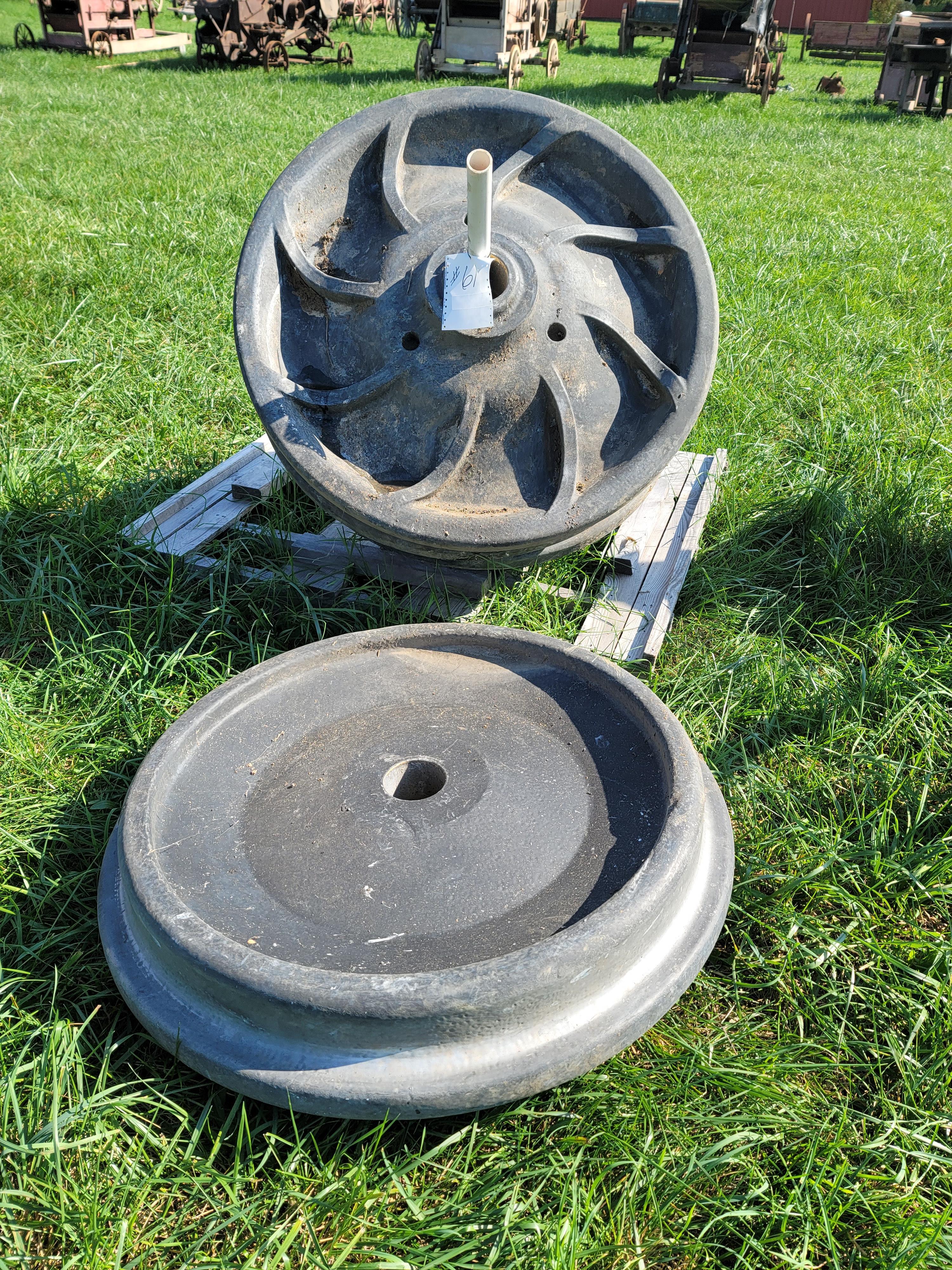 Reenactment railroad wheels