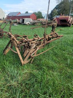 IH 3 furrow disc plow