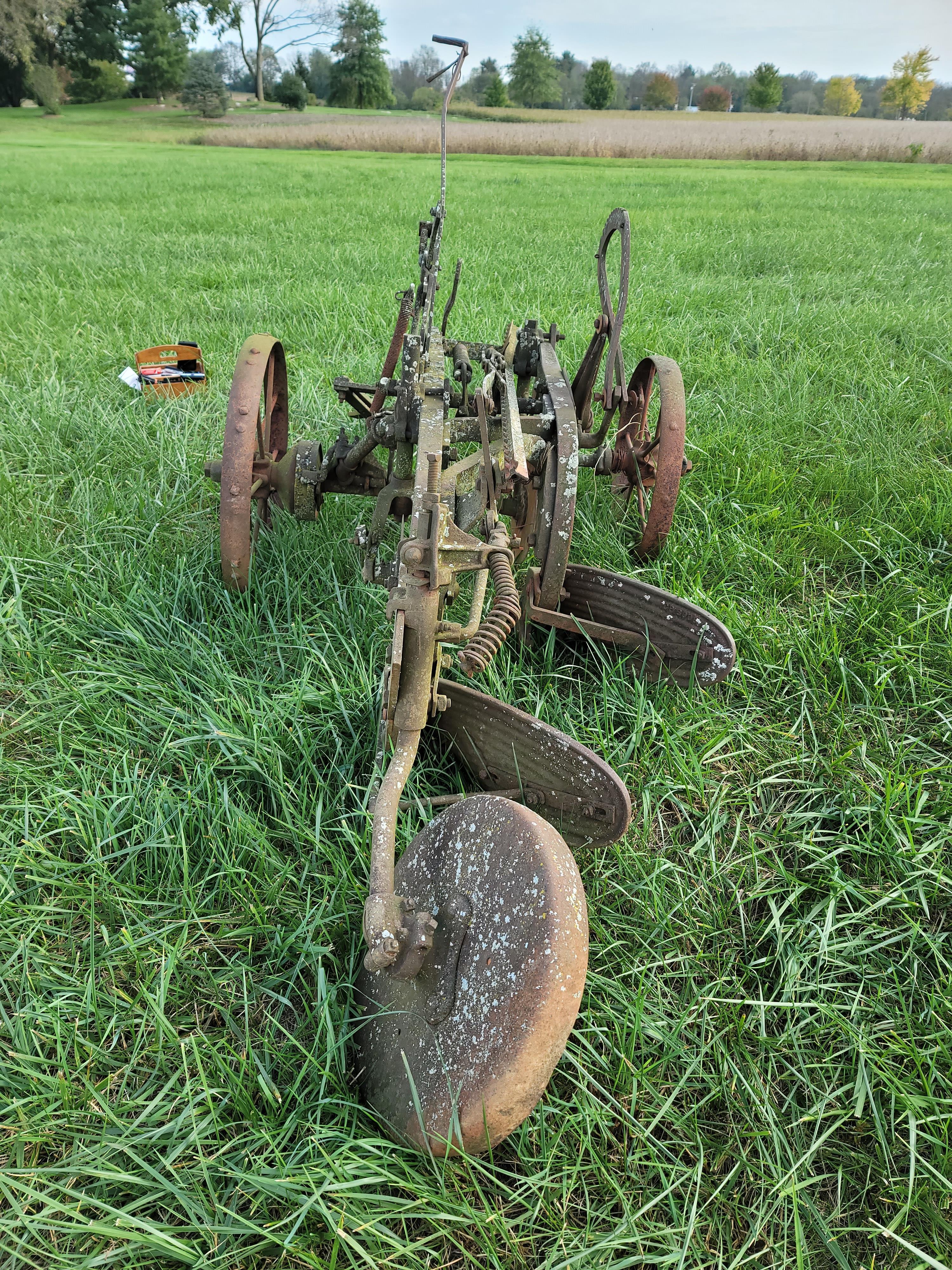 IH Little Genius 2 btm plow on steel