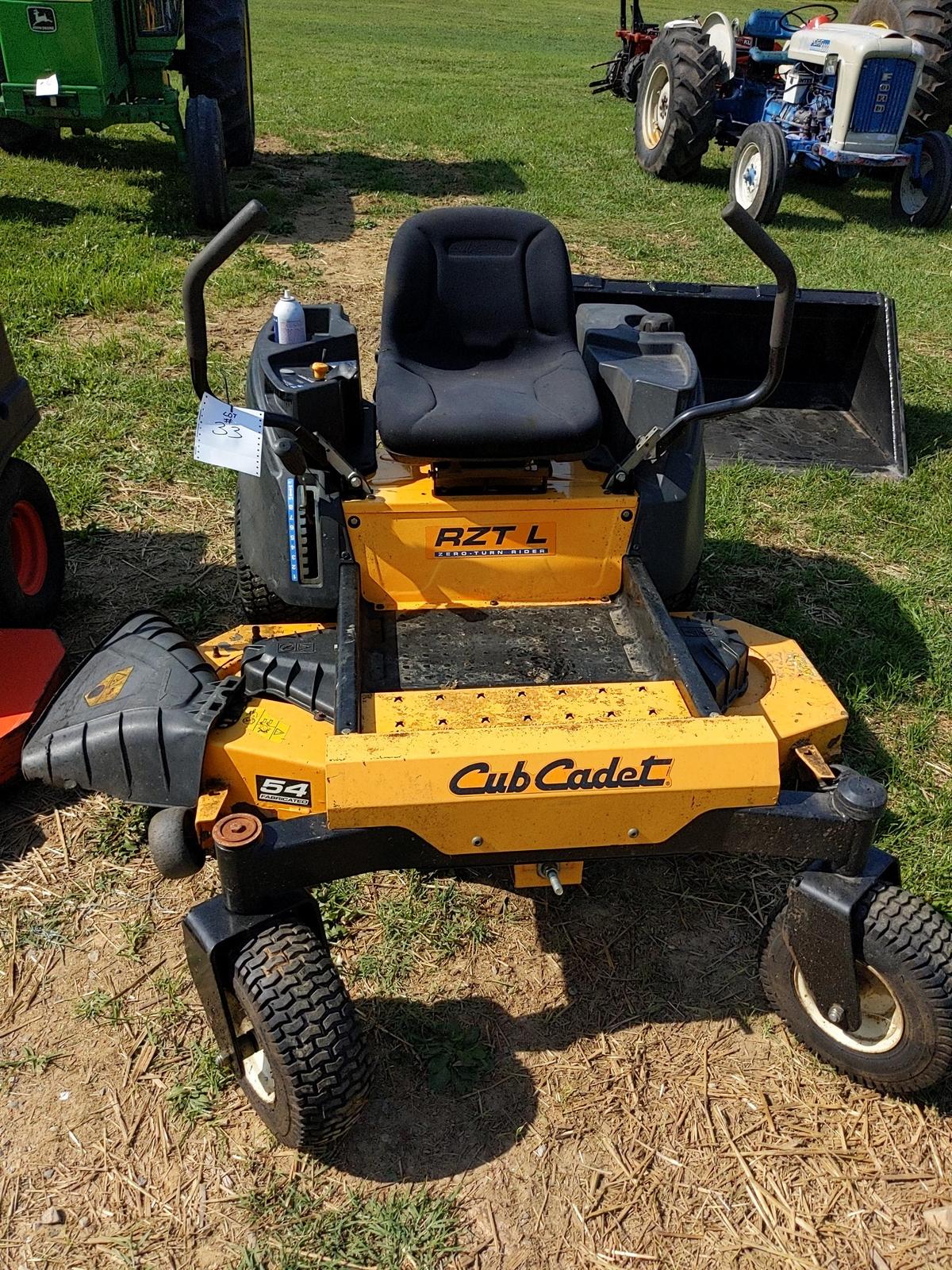 Cub Cadet RZT-L Zero Turn mower