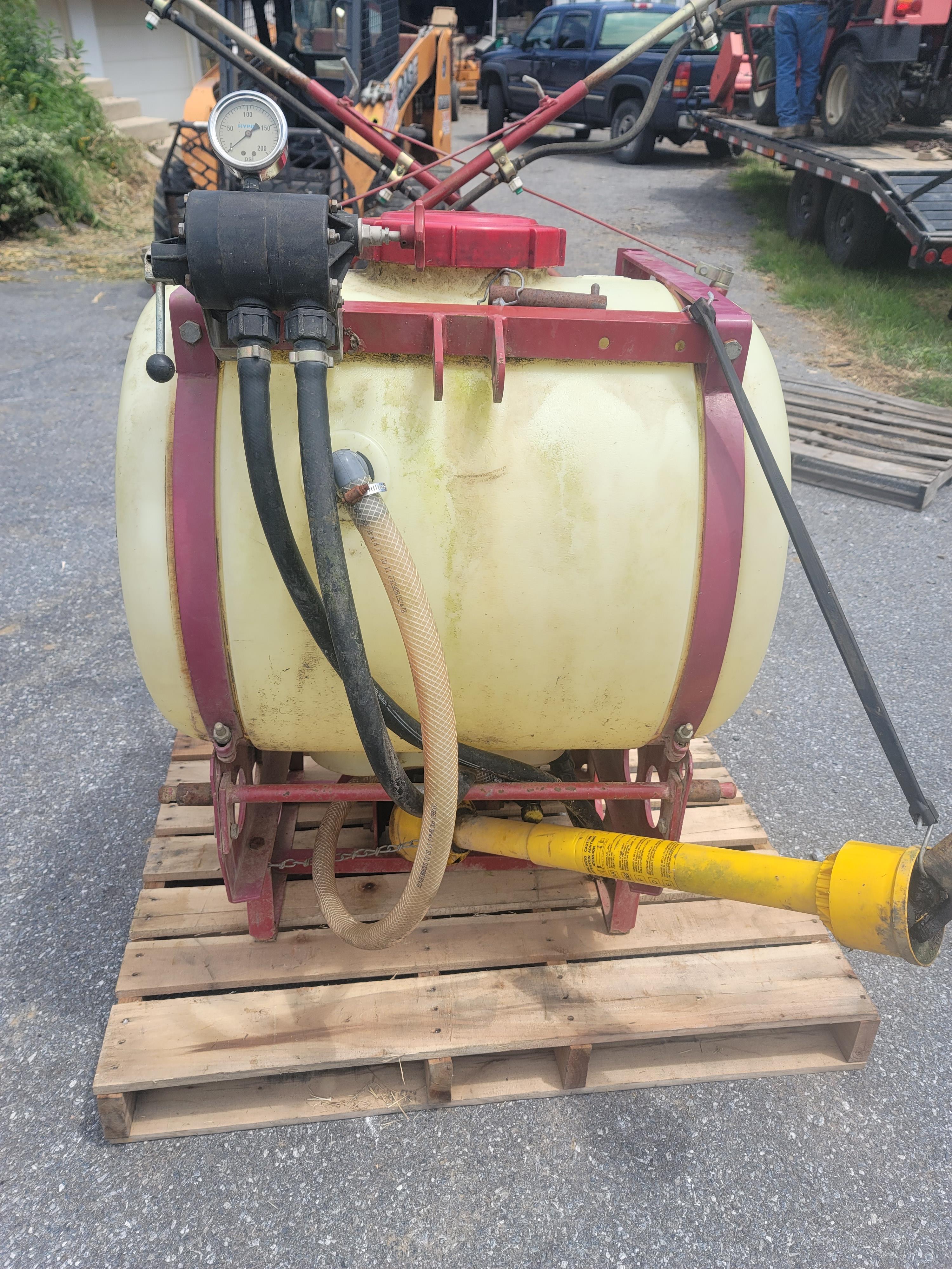 Hardi 3 pt sprayer w 53 gallon tank, pto pump