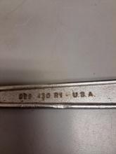 Ih adjustable wrench