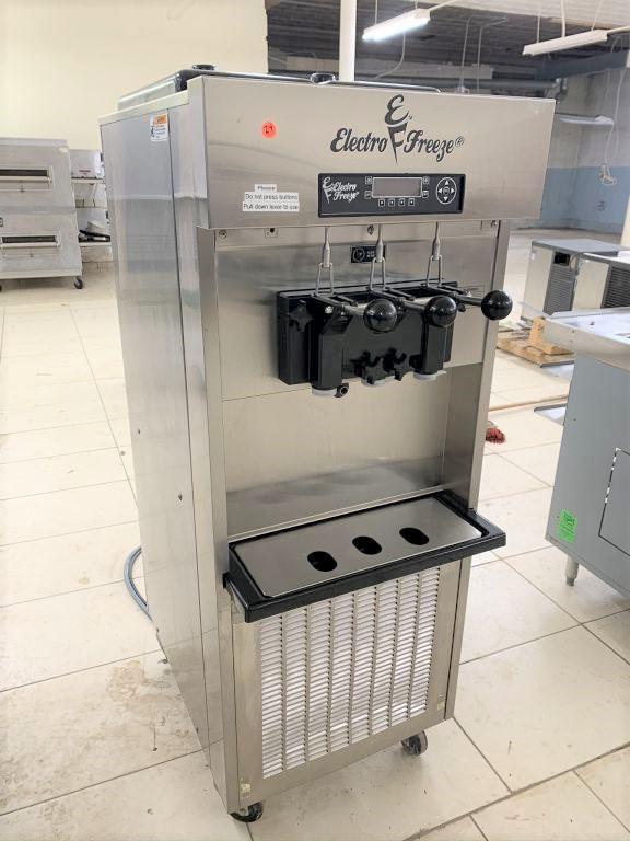 Electro Freeze Ice Cream Machine, model - SLX400E-137