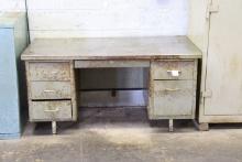 Metal 6 drawer Desk