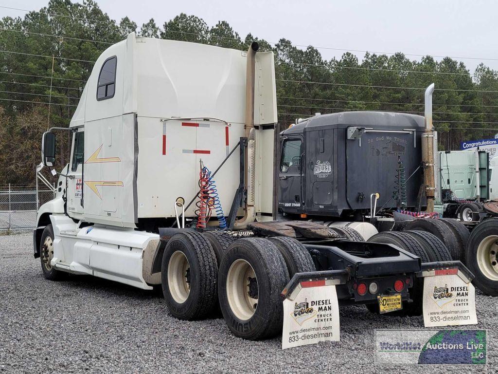 2011 MACK CXU613 TANDEM AXLE TRUCK TRACTOR