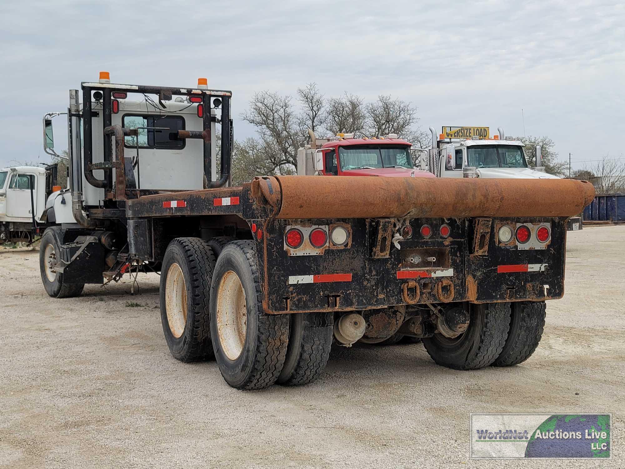 2002 International 5600i Truck, VIN # 1HTXHAST22J034297