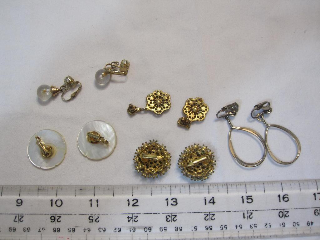 Lot of Vintage Costume Jewelry including clip-on earrings, 2 oz