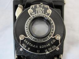 Vintage Kodak No. 2 Folding Hawk Eye Model B Camera, use film no. 120, c. 1930s, 1 lb 5 oz