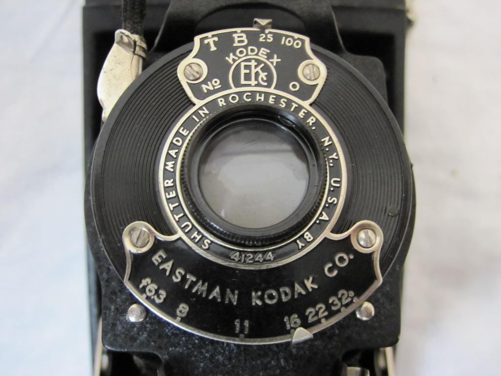 Vintage Kodak No. 2 Folding Hawk Eye Model B Camera, use film no. 120, c. 1930s, 1 lb 5 oz