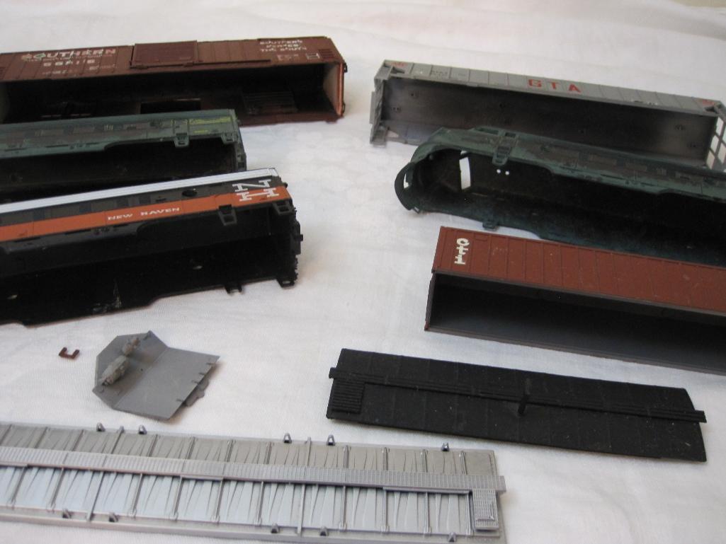 Lot of HO and N Scale Train Parts and Car Shells including New Haven, GTA, and more, 15 oz