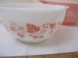 Set of 3 Pyrex Ovenware Bowls, Gooseberry Pink Pattern, 4 lbs 12 oz