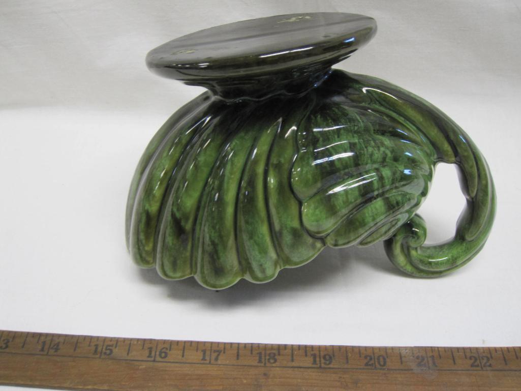 Small Green Handled Haeger Cornucopia Dish, approx 5in x 8in, 1lb 8oz