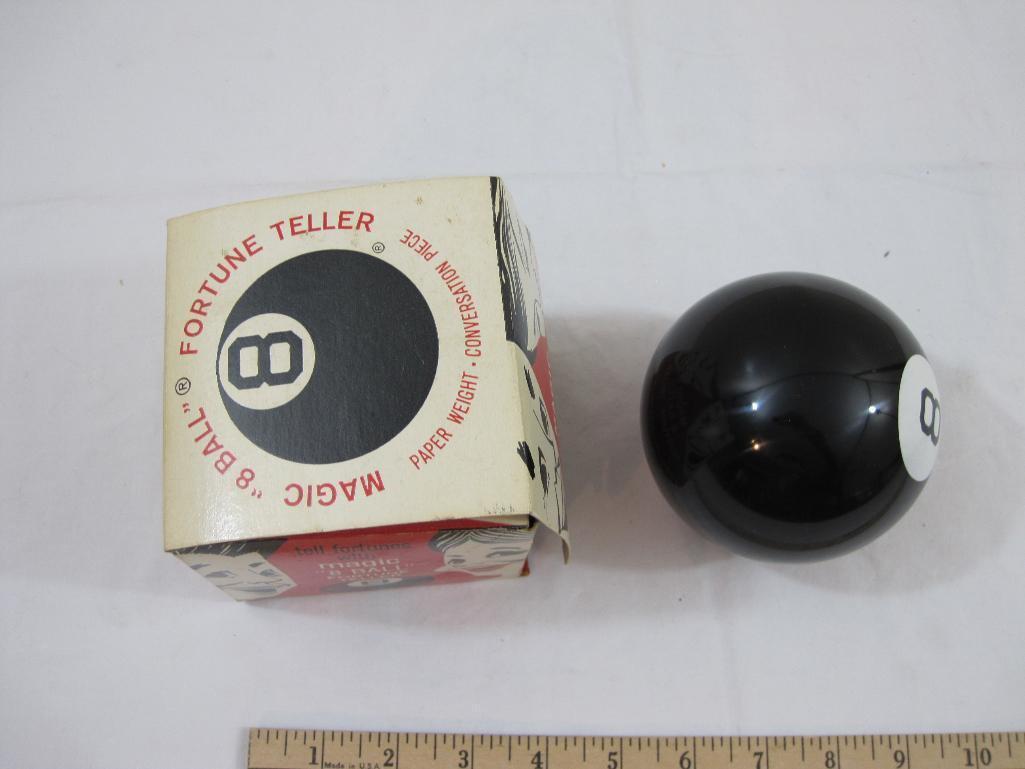 Vintage Magic 8 Ball Fortune Teller, Alabe Crafts Inc., in original box, 12 oz