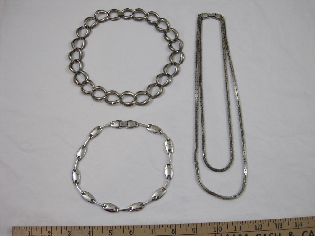 Lot of three Silvertone costume jewelry necklaces, 7oz