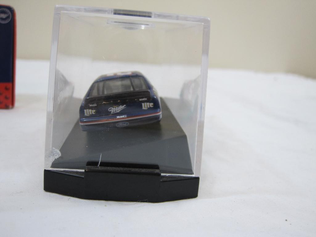 Rusty Wallace #2 Miller Lite 1997 Thunderbird Limited Edition 1:64 scale Collectable in Display