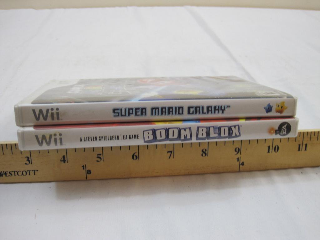 Two Wii Games including Boom Blox (2008) and Super Mario Galaxy (2007), 10 oz