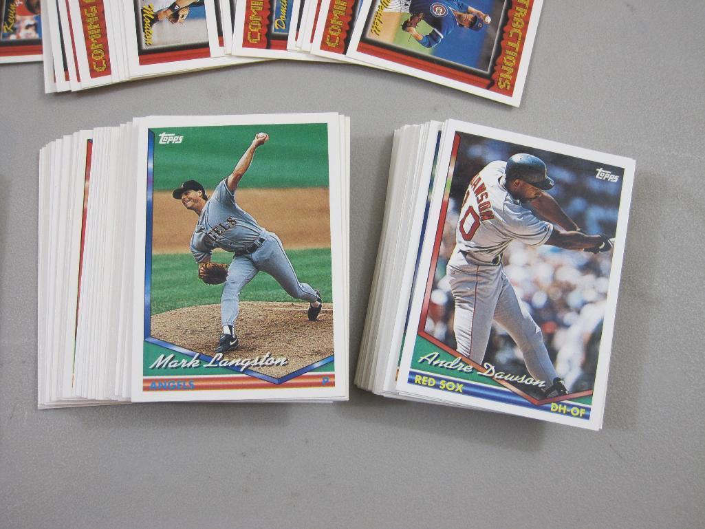 Lot of 1994 Topps Baseball Cards including Leo Gomez, Darryl Hamilton, Ruben Sierra, and more, 2 lbs