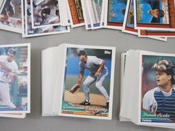 Lot of 1994 Topps Baseball Cards including Leo Gomez, Darryl Hamilton, Ruben Sierra, and more, 2 lbs