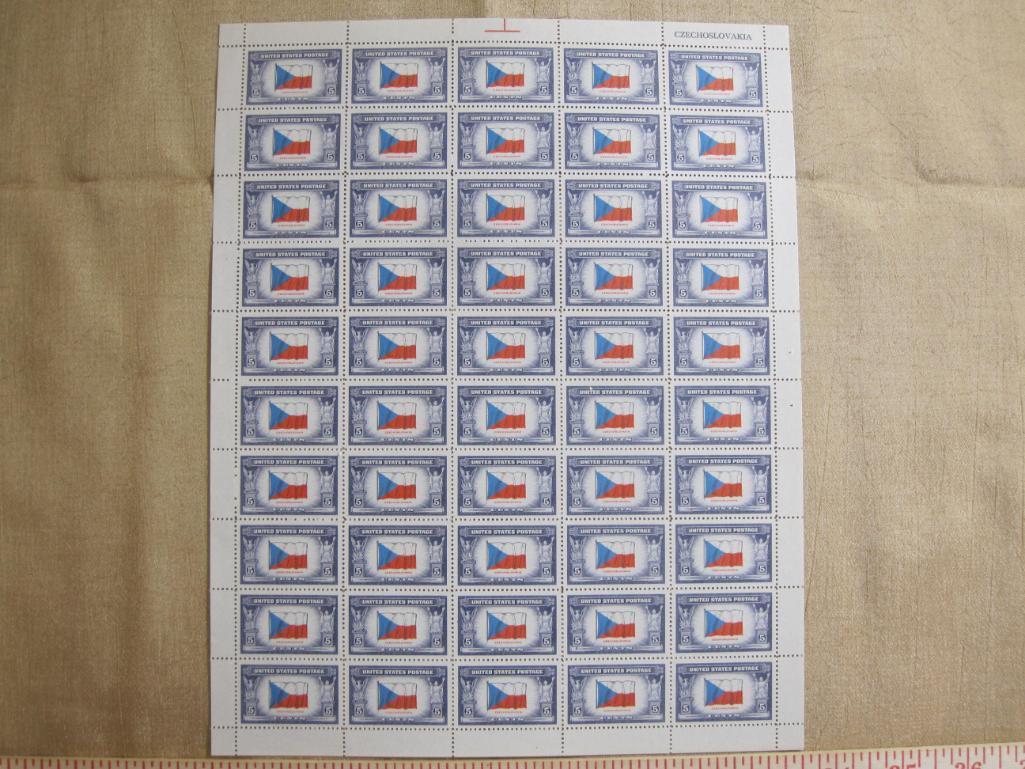 Full sheet of 50 5 cent Czechoslovakia flag US postage stamps, #910