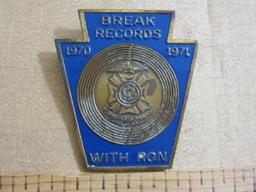 1970-71 Break Records with Ron pin and good luck coin