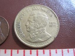 Two coins: one 1982 Republic of Panama un centesimo coin and one 1978 Argentina 50 pesos coin