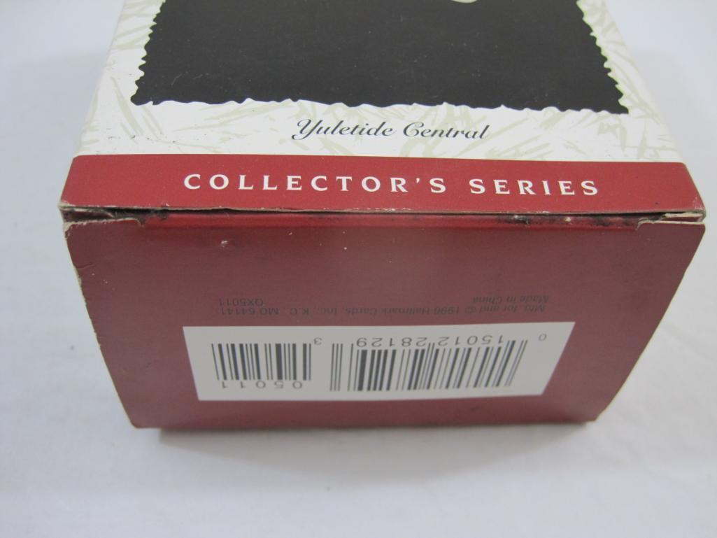 Yuletide Central Pressed Tin Collector's Series Hallmark Keepsake Ornament, in original box, 1996,