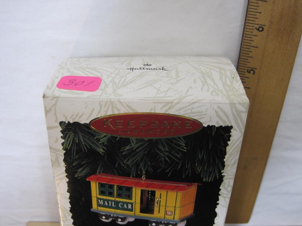 Yuletide Central Pressed Tin Collector's Series Hallmark Keepsake Ornament, in original box, 1996,