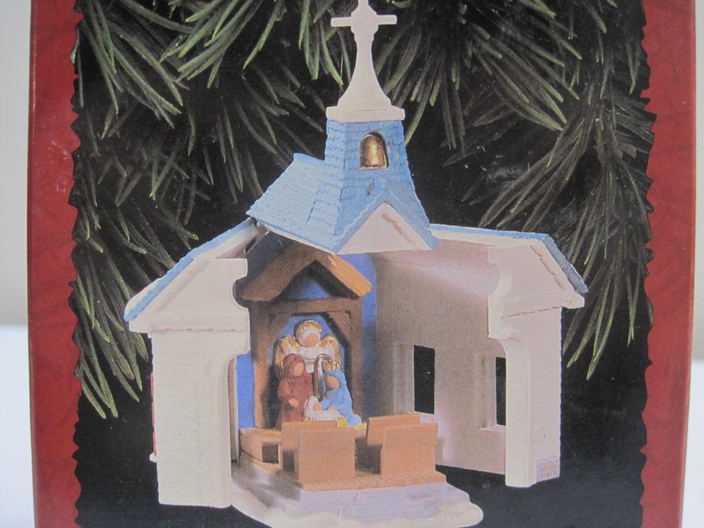 Come, All Ye Faithful Church Opens Hallmark Keepsake Ornament, in original box, see pictures for