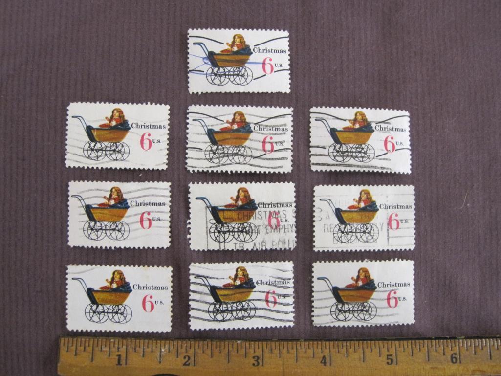 Lot of 10 1970 6 cent Christmas Doll in Carriage US postage stamps, #1418