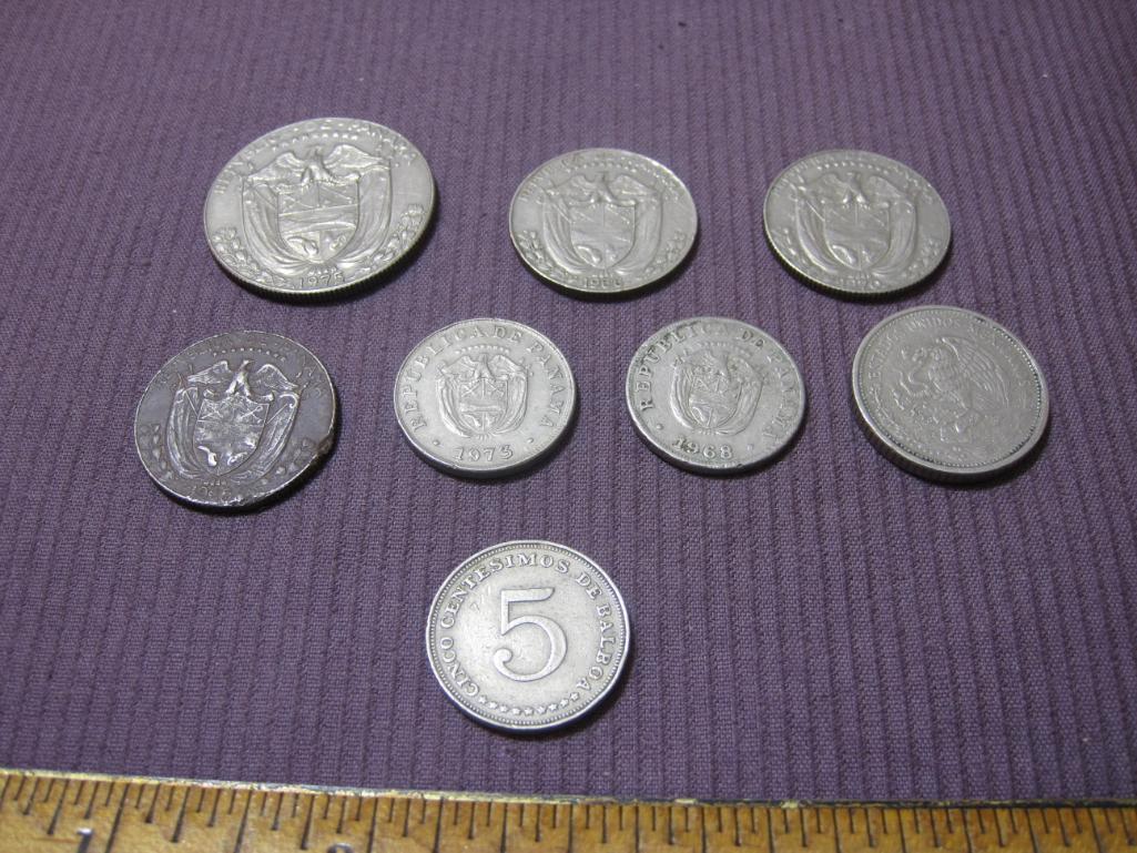 Lot of 7 Panama coins (3 1966; 1 1968; 1 1970; 1 1973; 1 1975) and 1 Mexico coin (1987)