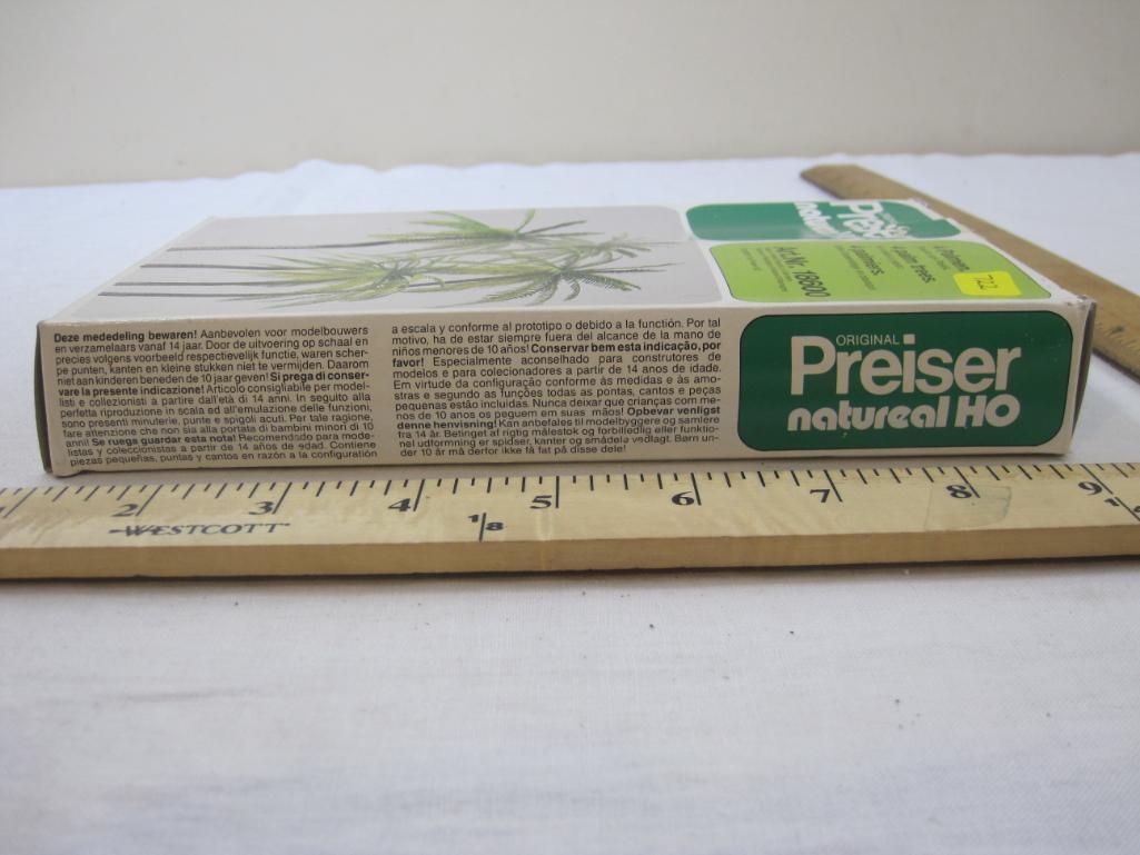 Original Preiser Natural HO Scale 4 Palm Tree Kit, unassembled in original box, 5 oz