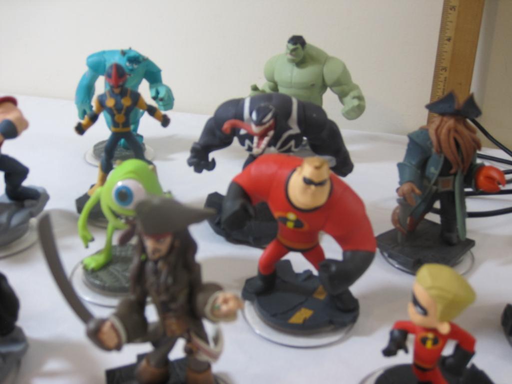 Disney Infinity XBOX 360 Game, Platforms and Figures including Thor, Captain Jack Sparrow, The