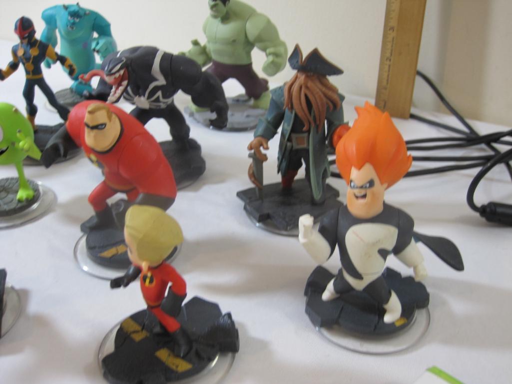 Disney Infinity XBOX 360 Game, Platforms and Figures including Thor, Captain Jack Sparrow, The