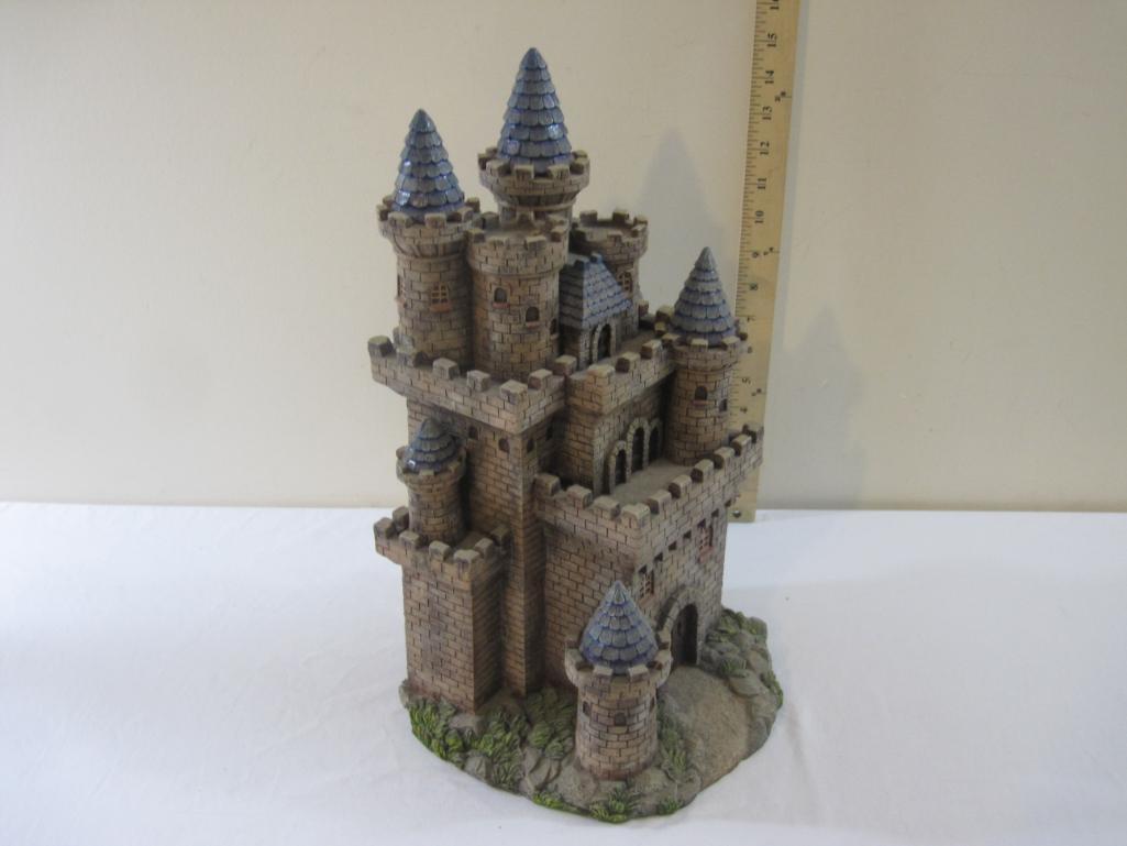 Large Resin Castle, Jaimy, 7 lb 3 oz