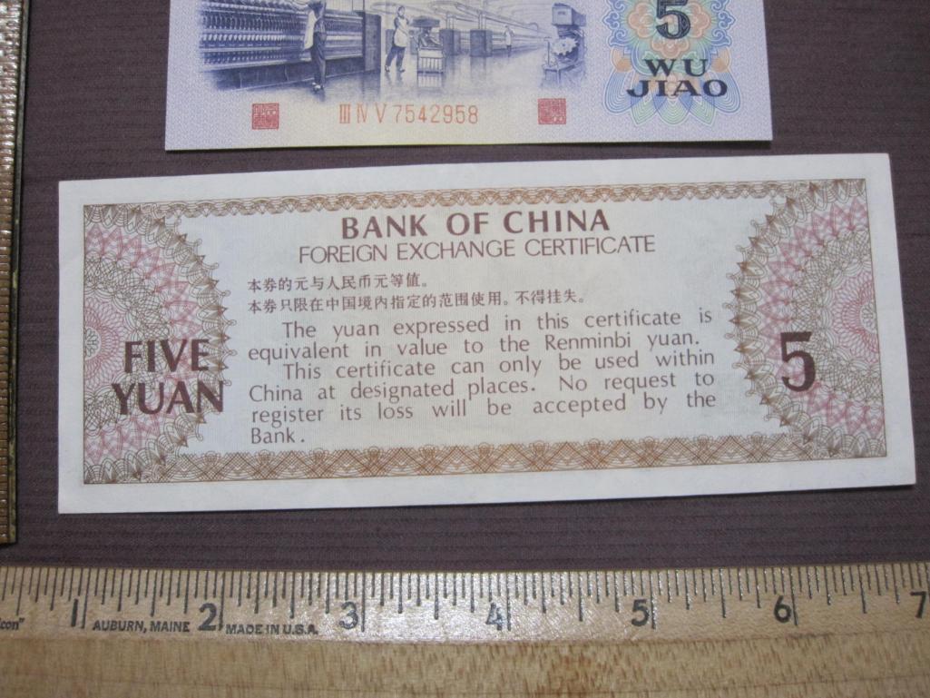 Lot includes 2 ER Jiao banknote China (1962 issue), 5 Wu Jiao banknote China (1972 issue) and Five