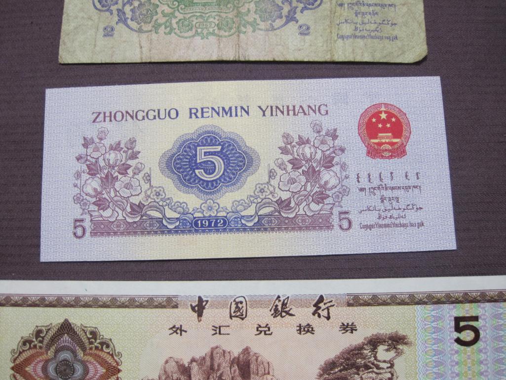 Lot includes 2 ER Jiao banknote China (1962 issue), 5 Wu Jiao banknote China (1972 issue) and Five