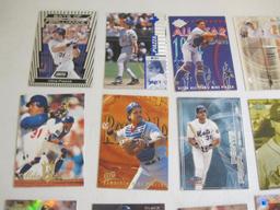 Lot of Mike Piazza (New York Mets, LA Dodgers) Baseball Cards from Fleer, Topps and more, 3 oz