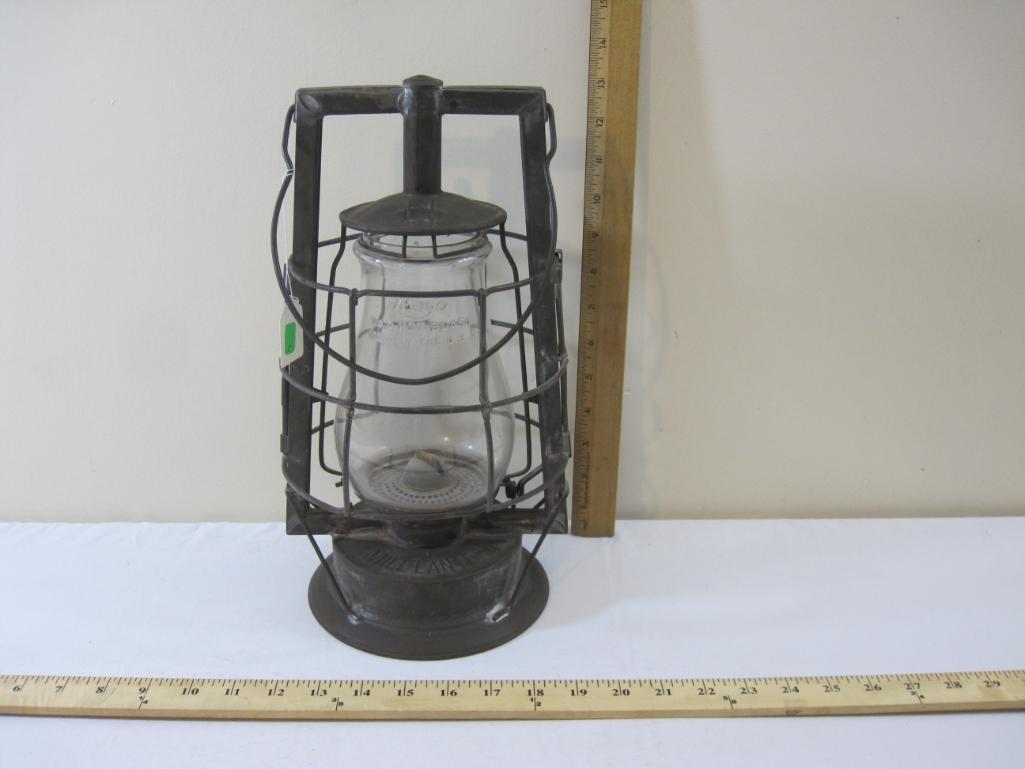 Dietz Mill Kerosene Lantern with Rayo No. 0 Hot Blast Clear Globe, see pictures for condition, 2 lbs