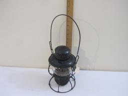 Vintage Chicago & Northwestern Railway (C&NWRY) Adlake Kerosene Lantern, 2 lbs 3 oz