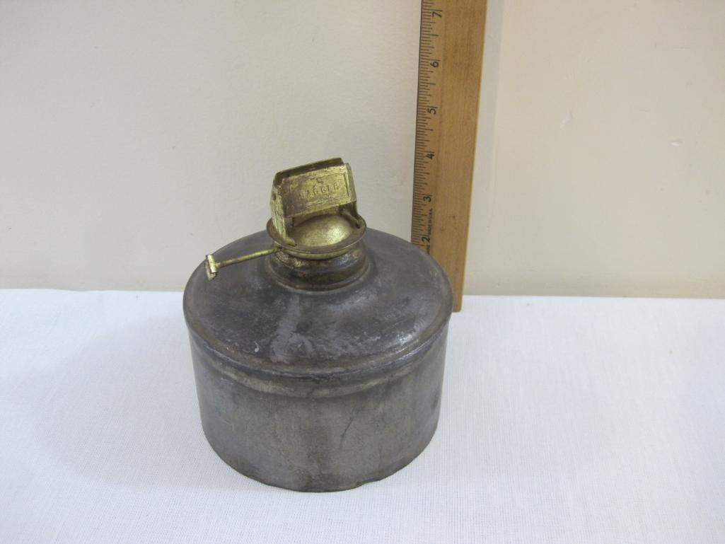 Vintage Oil Lantern with Badger wick holder, 11 oz