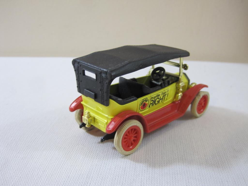 Lot of 5 Vintage Shop Right Advertising Cars from ERTL and Hot Wheels including 1918 Ford, 1912