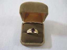 10K Gold Ring with Garnet Stone, Size 10, 3.1 g total weight