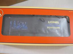 Lionel BC Toy Fair '00 Boxcar 6-19989, O Gauge, new in box with original shipper, 1 lb 6 oz
