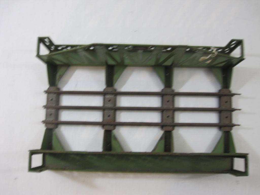 Lionel Pre-War Metal Green Railroad Bridge with track, standard gauge, 2 lbs 6 oz