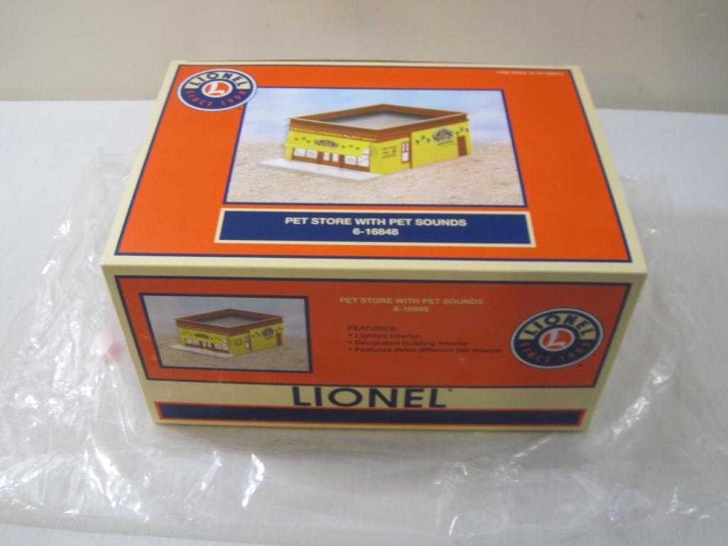 Lionel Pet Store with Pet Sounds 6-16848, O Gauge, new in box, 1 lb 7 oz