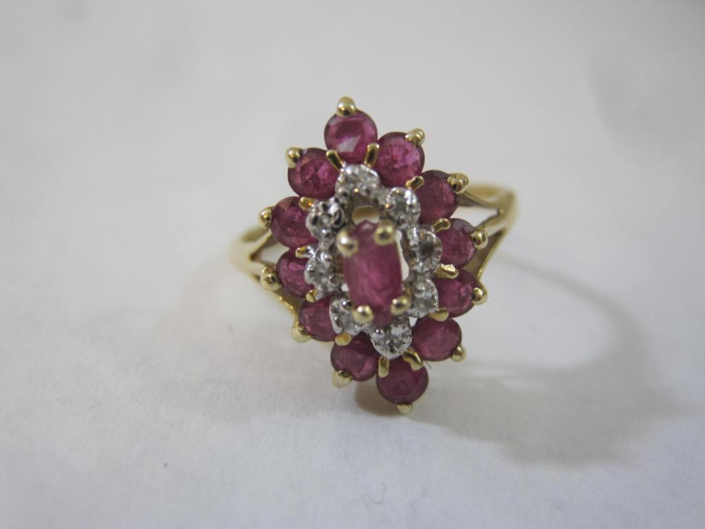 10K Gold Ring with Dusty Rose Gemstones, size 6, 2.1 g total weight
