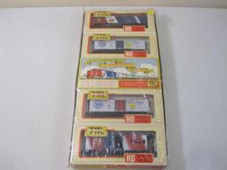 HO Scale Train Miniatures Special Commemorative Bi-Centennial Train, new in package, 2 lbs