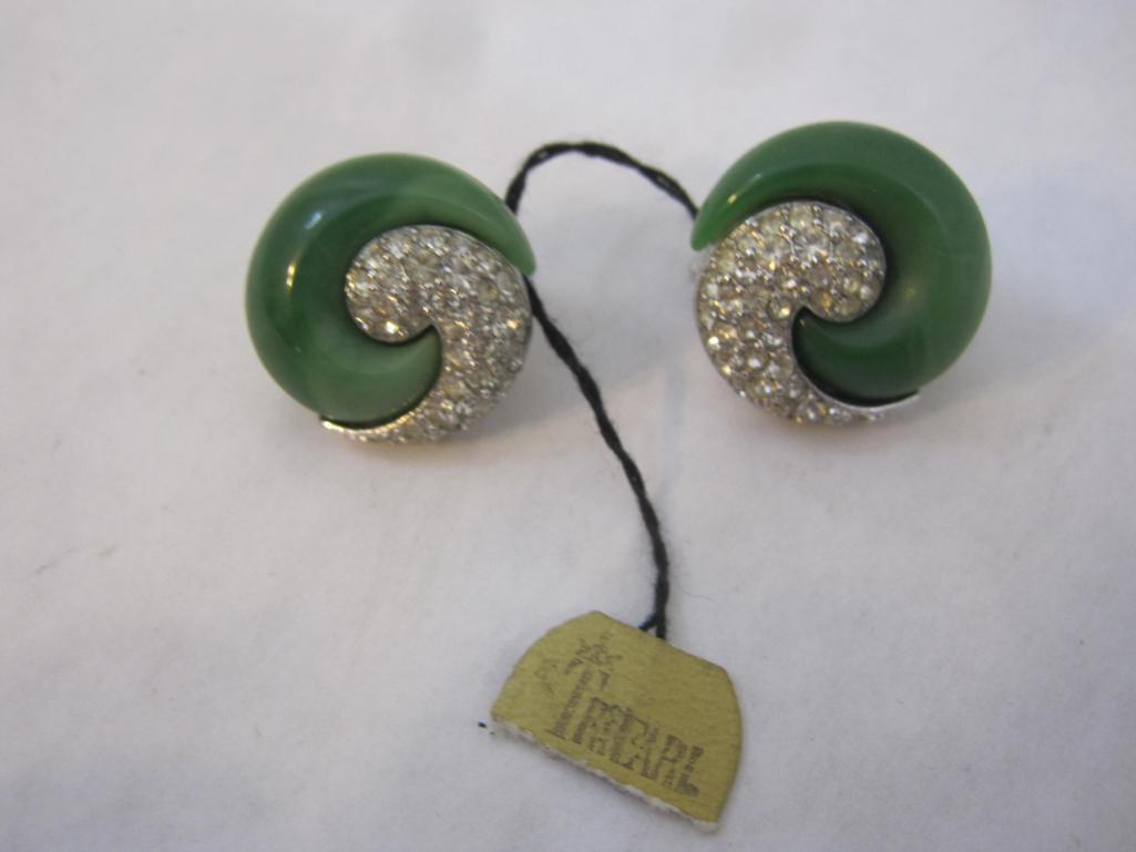 Vintage Silver Tone Trifari Necklace and Earring Set, Green with Clear Gemstone Accents, 2 oz